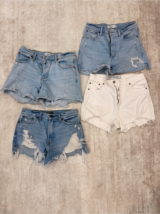Abercrombie & Fitch Pants - Abercrombie Lot of shorts Denim and White, Size 27(3 curve love & 1 regular)